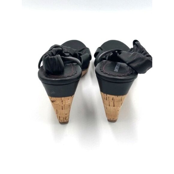 NWOT size 9.5 Johnston & Murphy Womens Black Leather Bow Wedge Sandals w/Cork He - Picture 3 of 5